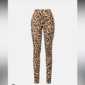 Poster Girl Leggings